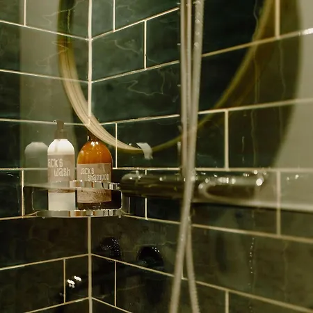 酒店 Uncle Jacks 弗拉绍