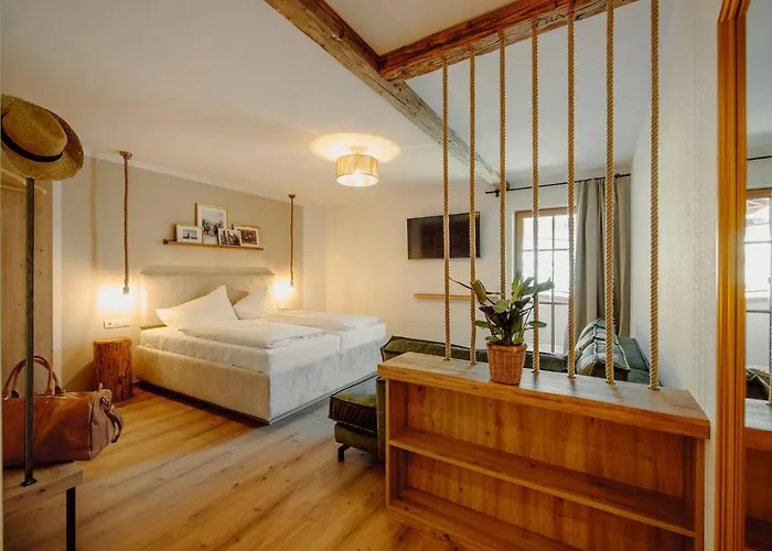 酒店 Uncle Jacks 4*